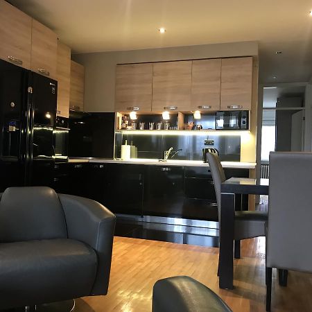 Lovely Apartment เบลเกรด ภายนอก รูปภาพ